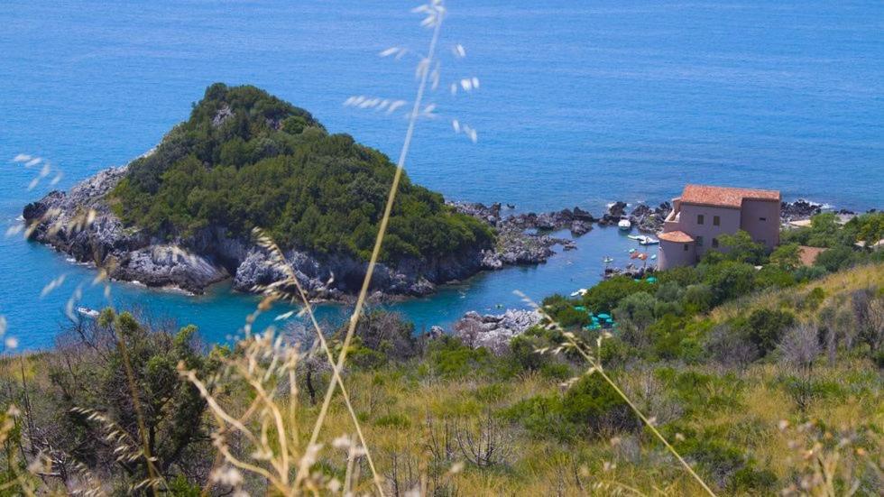 Апартаменты Un Capriccio - Ginepro Aieta Экстерьер фото